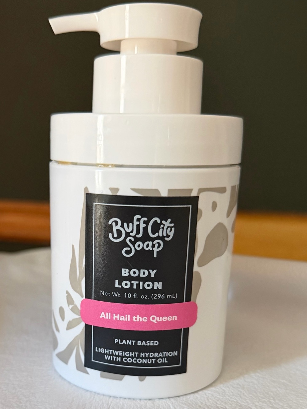 ⭐️2/$12 All Hail the Queen Body Lotion- Buff City Soap Floral Citrus Orange Iris